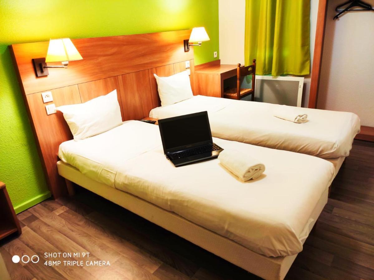 Glisy Hotel エクステリア 写真